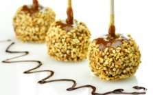 raw-caramel-apples